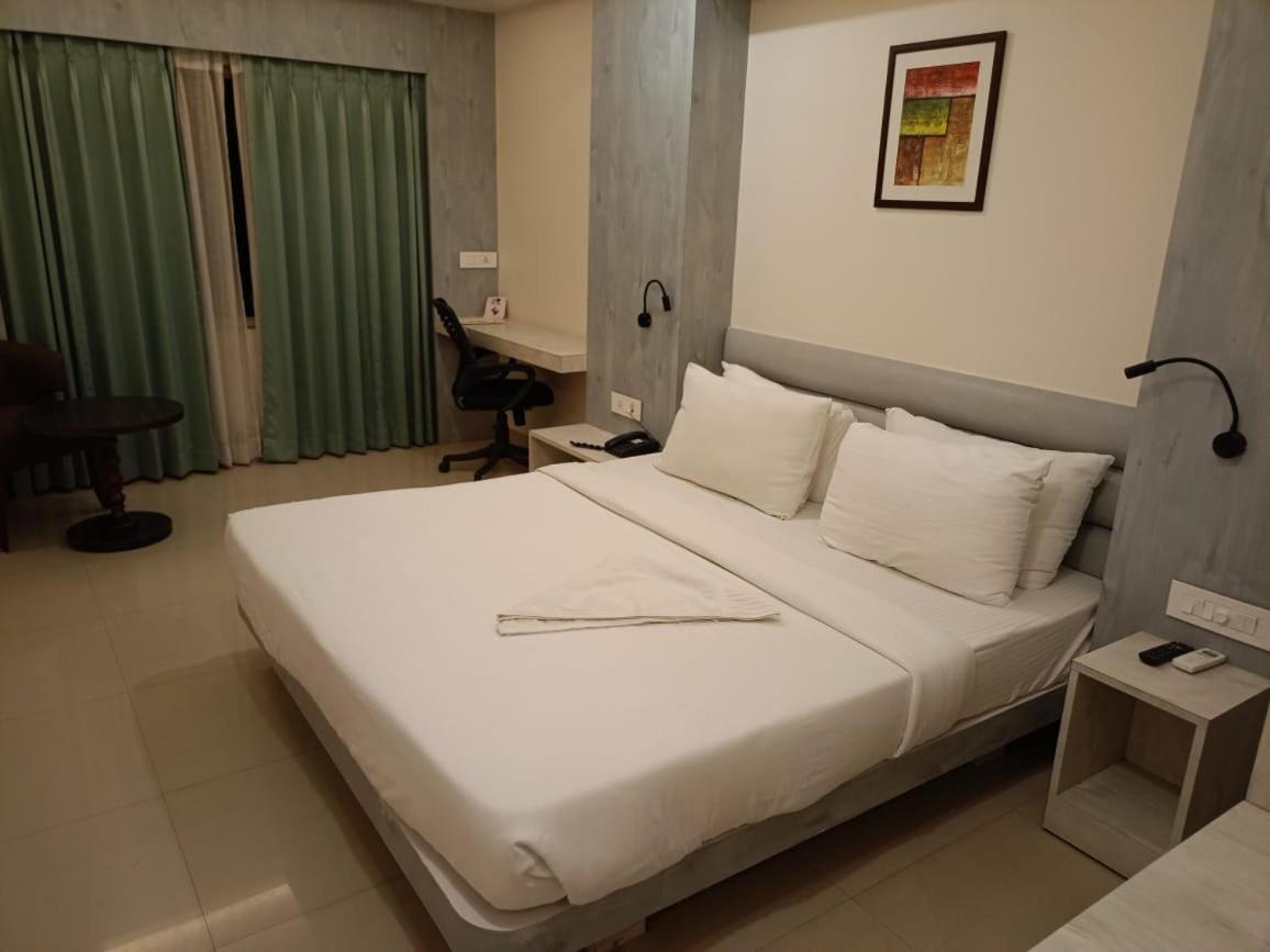 Hotel Rishiraj, Nagaon Nagaon  Exterior photo